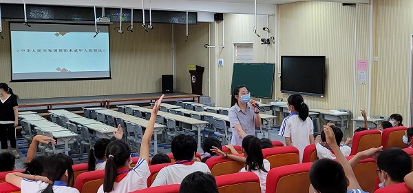法律援助进校园，知法守法护成长（通讯员庄婉如）.jpg